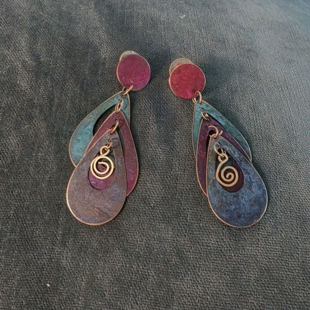 Vntg 90s Layered Metal Teardrop Earrings Patinated Colorful Spiral Dangle Drop